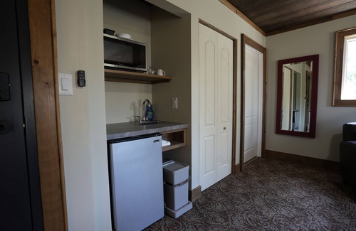 Algonquin Highlands Cabina | Hollow Valley Resort