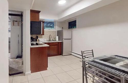 Cortlandt Apartamento | Hollowbrook Court
