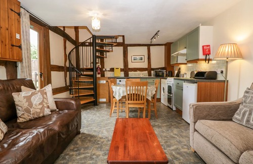 Leominster Cabaña | Holly Bush, LUNTLEY
