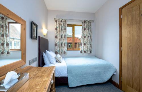 Frampton Casa | Holly Cottage