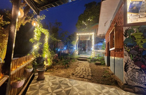 Suja Cabaña | Hollywood Camps and Restaurant Bir