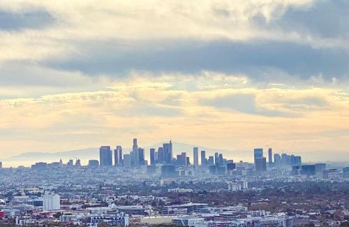 Hollywood Hills West Casa | Hollywood hill stunning view cozy private room