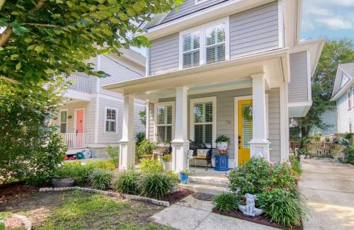 Mount Pleasant Casa | Holy City Charm - Mins to Dtwn - Beach Shem Creek