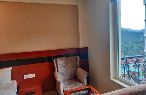 Tapovan Hotel | Holy River Hotel