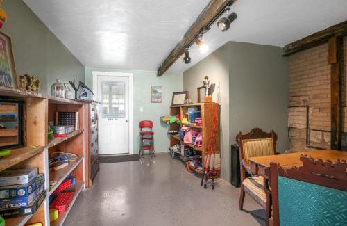 Sturgeon Bay Casa | Holy Smokes, what a stay! Spacious church convert