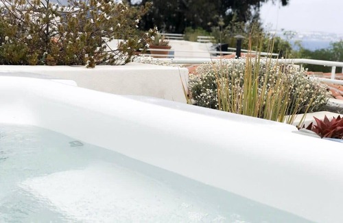 Cachagua Casa | HOM | Cómoda Casa en Cachagua, Hot Tub y Parrilla 6PAX