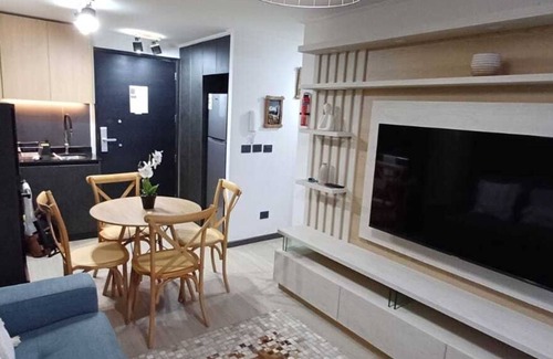 Puerto Varas Apartamento | HOM I 2D2B Piscina Jacuzzi Estacionamiento Privado