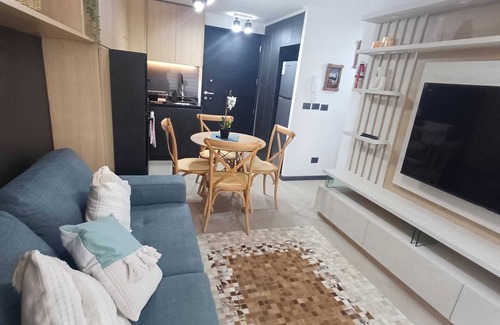 Puerto Varas Apartamento | HOM I 2D2B Piscina Jacuzzi Estacionamiento Privado