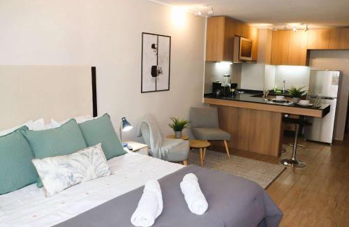 Las Condes Apartamento | HOM I Amplio y Moderno Studio en Las Condes