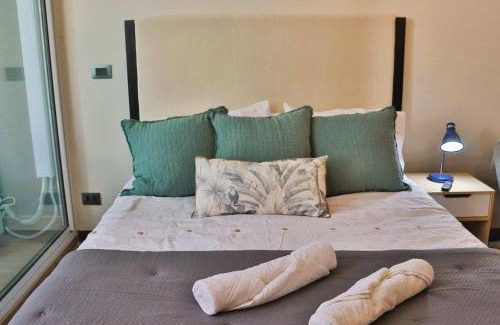 Las Condes Apartamento | HOM I Amplio y Moderno Studio en Las Condes
