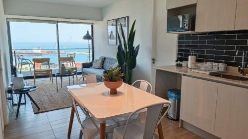 Historical District Apartamento | HOM I Dúplex con Terraza y Parking con vista al Mar 1118