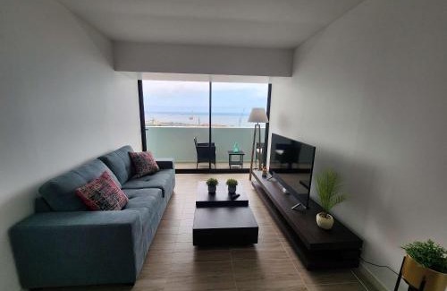 Historical District Apartamento | HOM I Estupendo 2D2B Vista al Mar Parking PNM 0625