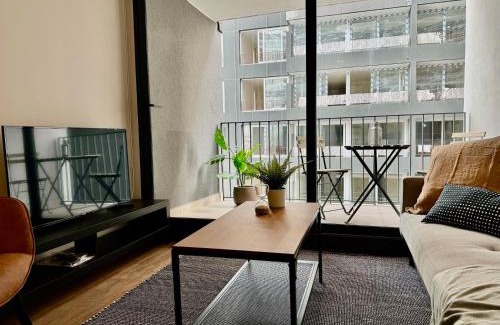 Nunoa Apartamento | HOM I Lujoso Depto 2D2B, Ñuñoa con Estacionamiento