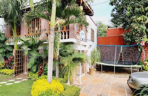 Cuernavaca Casa | HoM La Casa de la Abuela