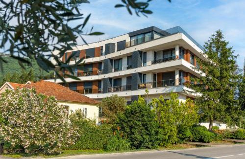 Tomicici Apartamento | Homa Luxury Apartments Tivat with seaview