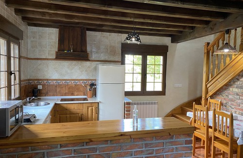 Celis Cabaña | CASA 1 En la montaña y cerca de la playa