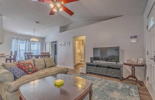 North Northwest Pensacola Casa | Home 10 Mi to Downtown Pensacola Pets Welcome!