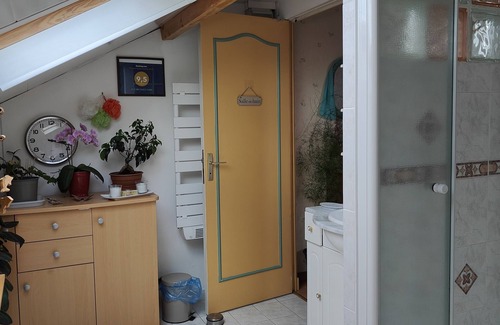 Noyers-Bocage Casa | Casa de familia 15 NM WEST OF CAEN