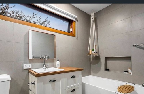 St Leonards Casa | Home 400m from the beach!