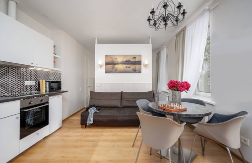 Vilnius Casa | HOME APART-HOTEL (Vivulskis)