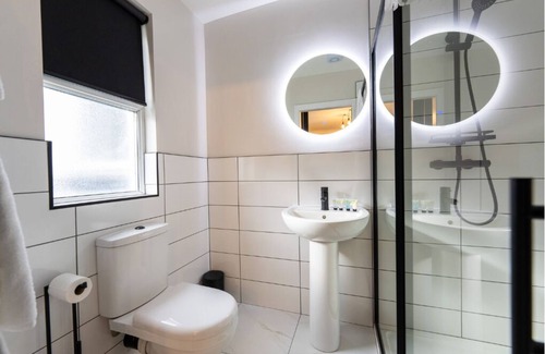 Anfield Casa | Home at 42 Arkles Lane