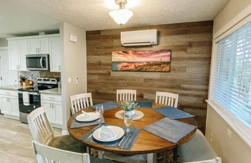 Minnehaha Casa | HOME AWAY FROM HOME 3 Bd 2 bath