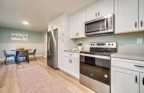 Five Corners Casa | Home away from Home! Clean and bright remodeled 3 bedroom home w all essentials!