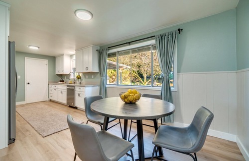 Five Corners Casa | Home away from Home! Clean and bright remodeled 3 bedroom home w all essentials!