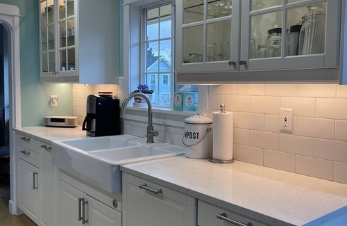 Loyal Heights Casa | Home Away From Home, Dogs Welcome, Low Fees