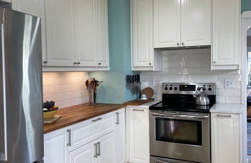 Loyal Heights Casa | Home Away From Home, Dogs Welcome, Low Fees