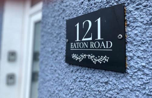 Cwmbrwla Casa | Home away from Home - Eaton house