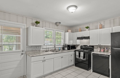 Columbia Cabaña | Home away from home near Ft Jackson, USC, and Downtown Columbia
