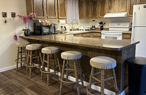 Palo Verde Casa | Home away from home-Quiet cozy casita