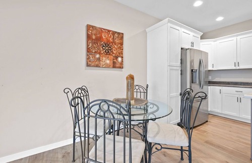 Plover Casa | Home away from Home, upscale townhome