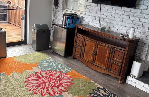 Saint Elmo Casa | Home Away From Home
