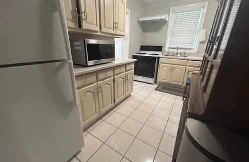 Hackensack Casa | Home away from Home