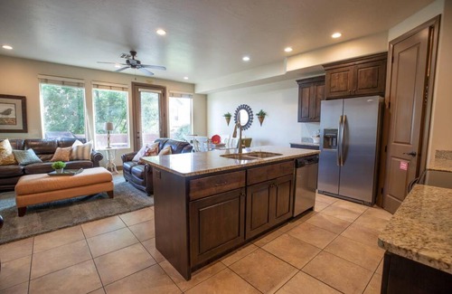 Washington Casa | Home Away Stay and Play Wheelchair Accessible