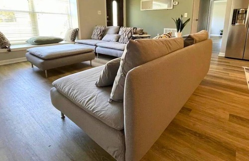 Hubert Casa | Home Base @ TopShelfStays. Close to Camp Lejeune and the beaches!