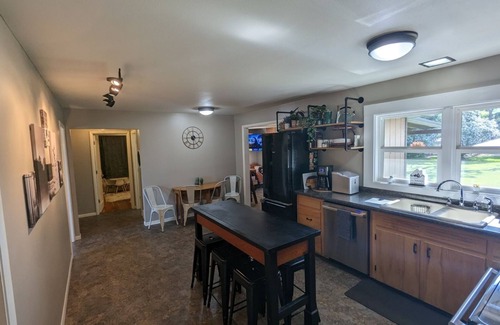 Hayward Casa | Home @ Chip-Wa Lodging