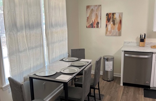 Huntcliff Casa | Home columbia, Near ft Jackson