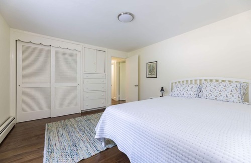 Jamestown Casa | Home Downtown with Private Yard and Pool