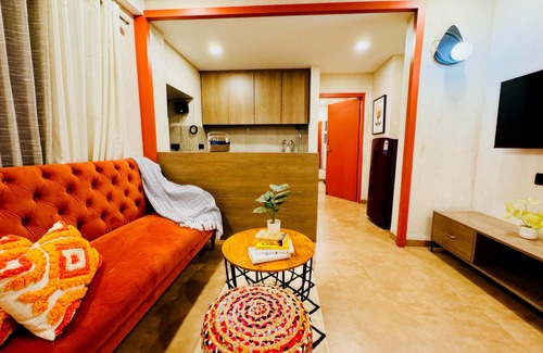 Indore Apartamento | Home Escape 1BHK Retreat Nr Saket Square