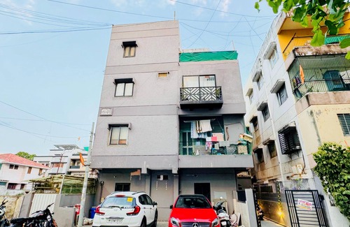 Indore Apartamento | Home Escape 1BHK Retreat Nr Saket Square