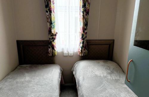 Edithmead Otro | Home Farm Lodge Holidays