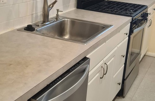 Parkville Casa | Home for the Holidays Near Baltimore