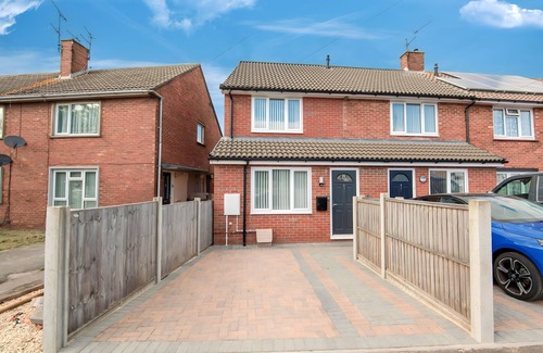 Staple Hill Casa | Home from Home in Downend, Bristol