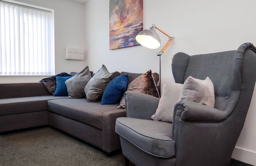 Staple Hill Casa | Home from Home in Downend, Bristol
