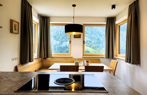 Landeck Apartamento | Home Holzwurm by Interhome