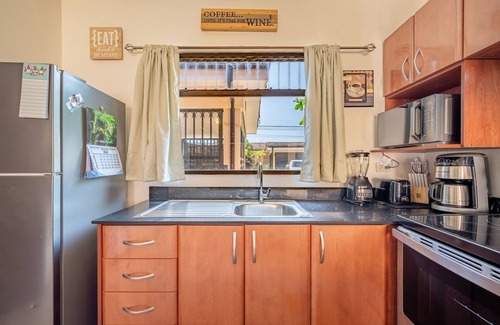 Villarreal Casa | Home in a gated community with outdoor pool, patio, grill, streaming, W/D, & AC