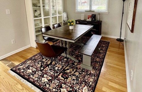 High Point Casa | Home in a nice High Point Neighbourhood